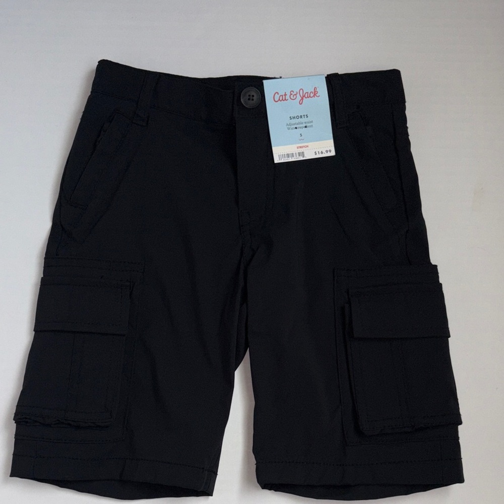 Boy's Black Cargo Shorts Size 5